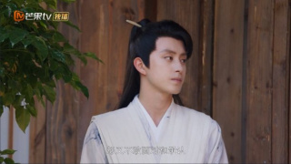 love never failsStills