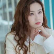 刘美含