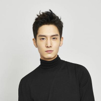 Sheng Yilun