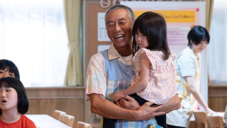 明天会更美好剧照