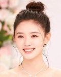 林允
