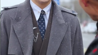 The CEO Daddy came knockingStills