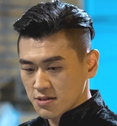姜泓锡