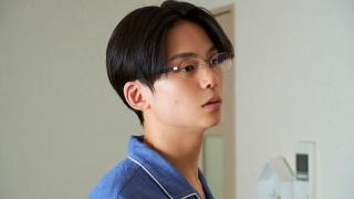 子宫恋爱剧照