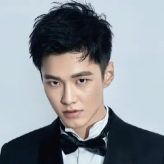 He Yiqian