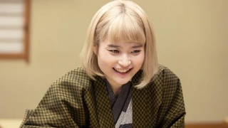 Happiness comes from eating, sleeping and waitingStills