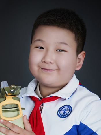 黄洪铮