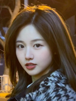 李佳佳