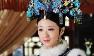 蒋欣