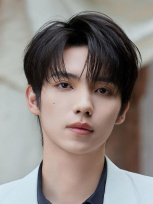 Luo Yizhou