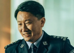 房子斌