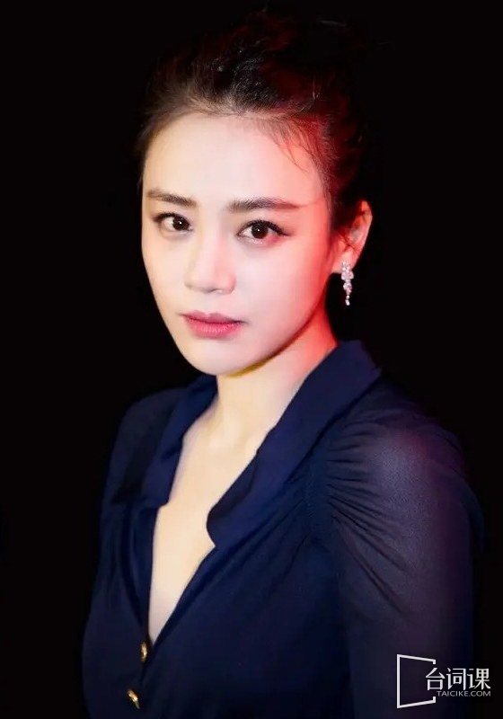 马思纯
