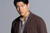 鈴木亮平