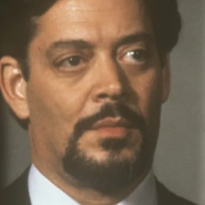 Raul Julia