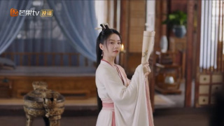 love never failsStills