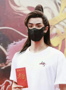 周峻纬