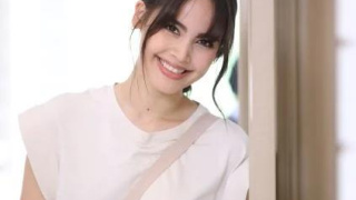Urassaya Sperbund（Yaya）