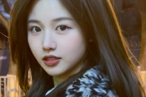 李佳佳