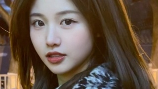 李佳佳