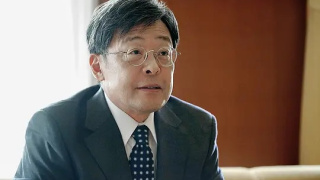 高墙之内的理发室剧照