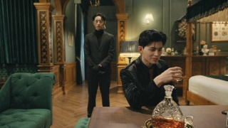 清醒点，泰尔先生剧照