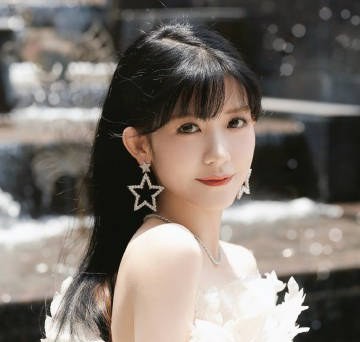 赖美云