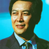 唐国强