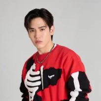 New Thitipoom Techaapaikhun