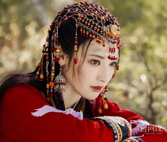 彭小苒